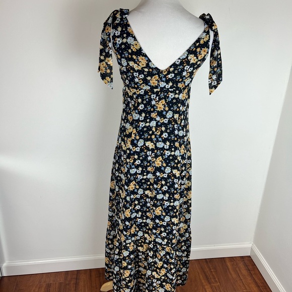 Lulus Quite a Sight Black Floral Print Tie-Strap Midi Dress - Picture 6 of 8